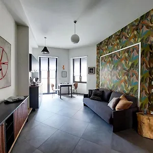 https://little-nest-cenisio-monumentale.it-lombardy.com