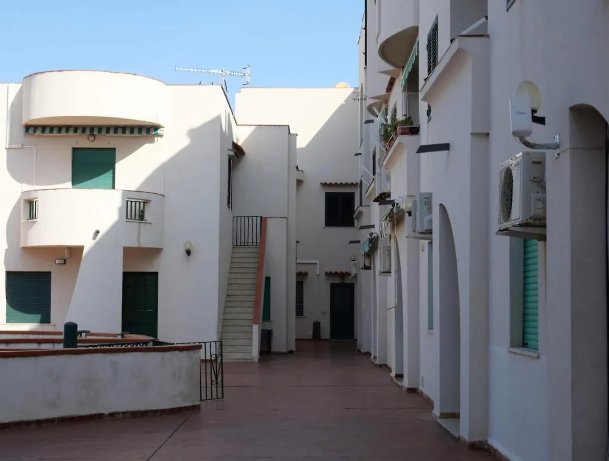 Appartamento 100 passi dal mare Isola delle Femmine 0*,  Italia