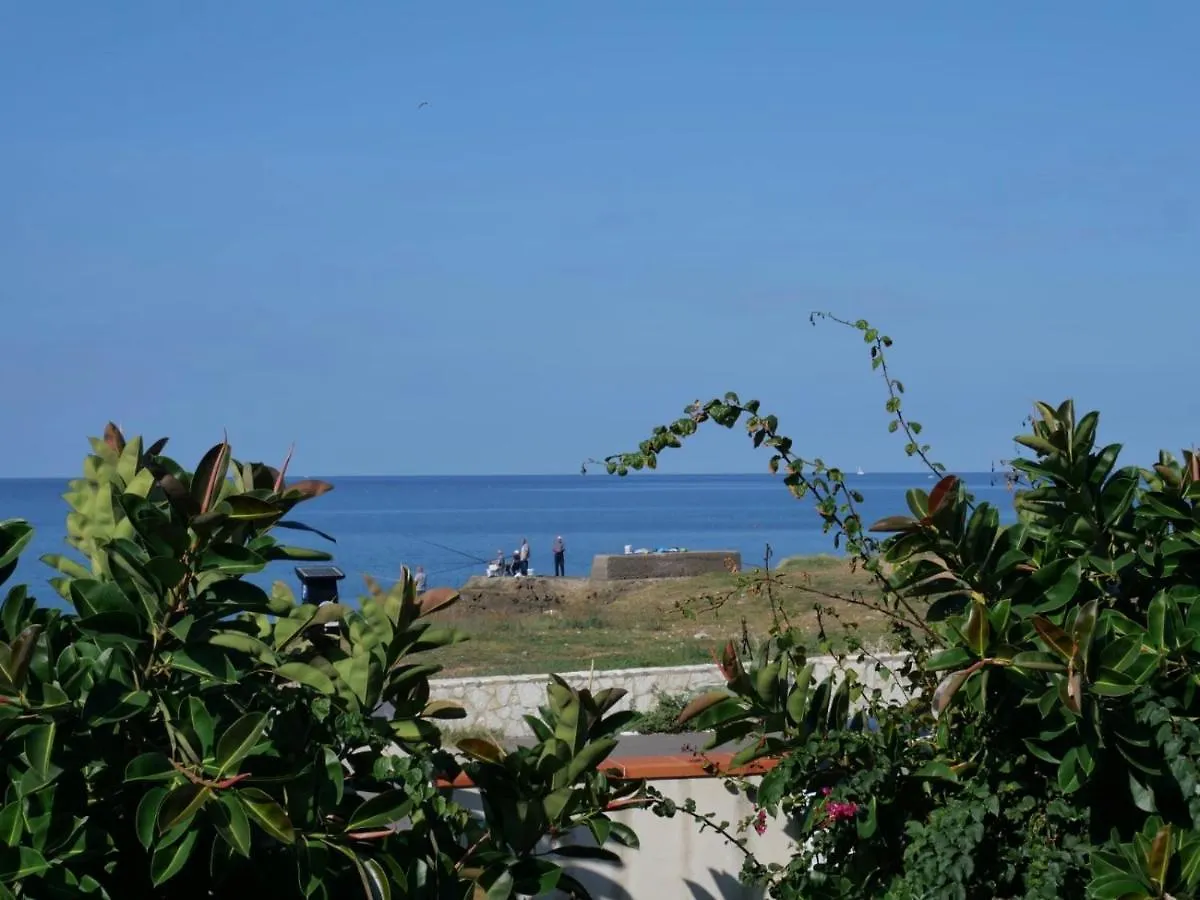 Appartamento 100 passi dal mare Isola delle Femmine Italia